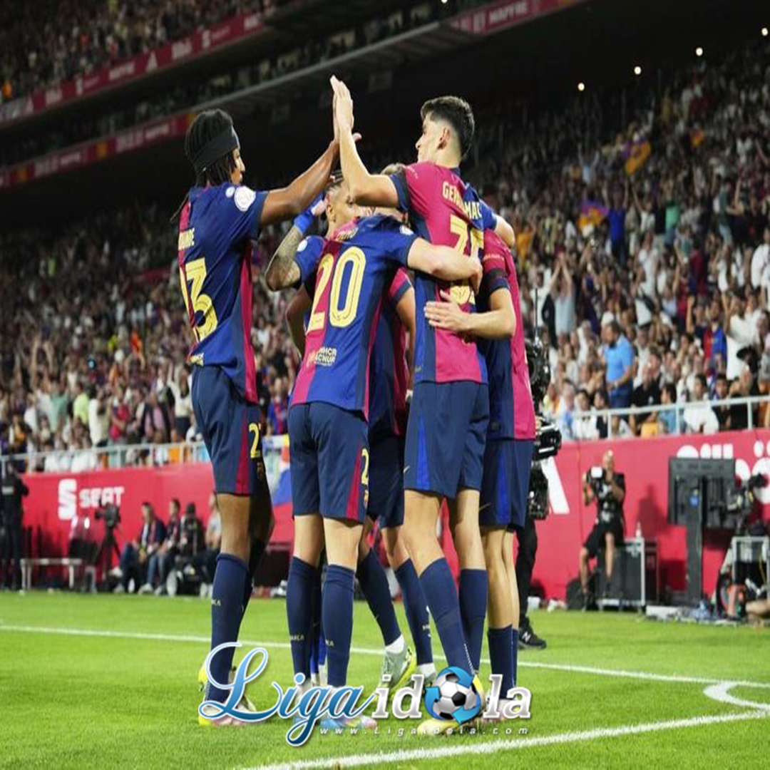 Meski Krisis Finansial, Flick Ngotot Pertahankan Dua Pemain Ini di Barcelona