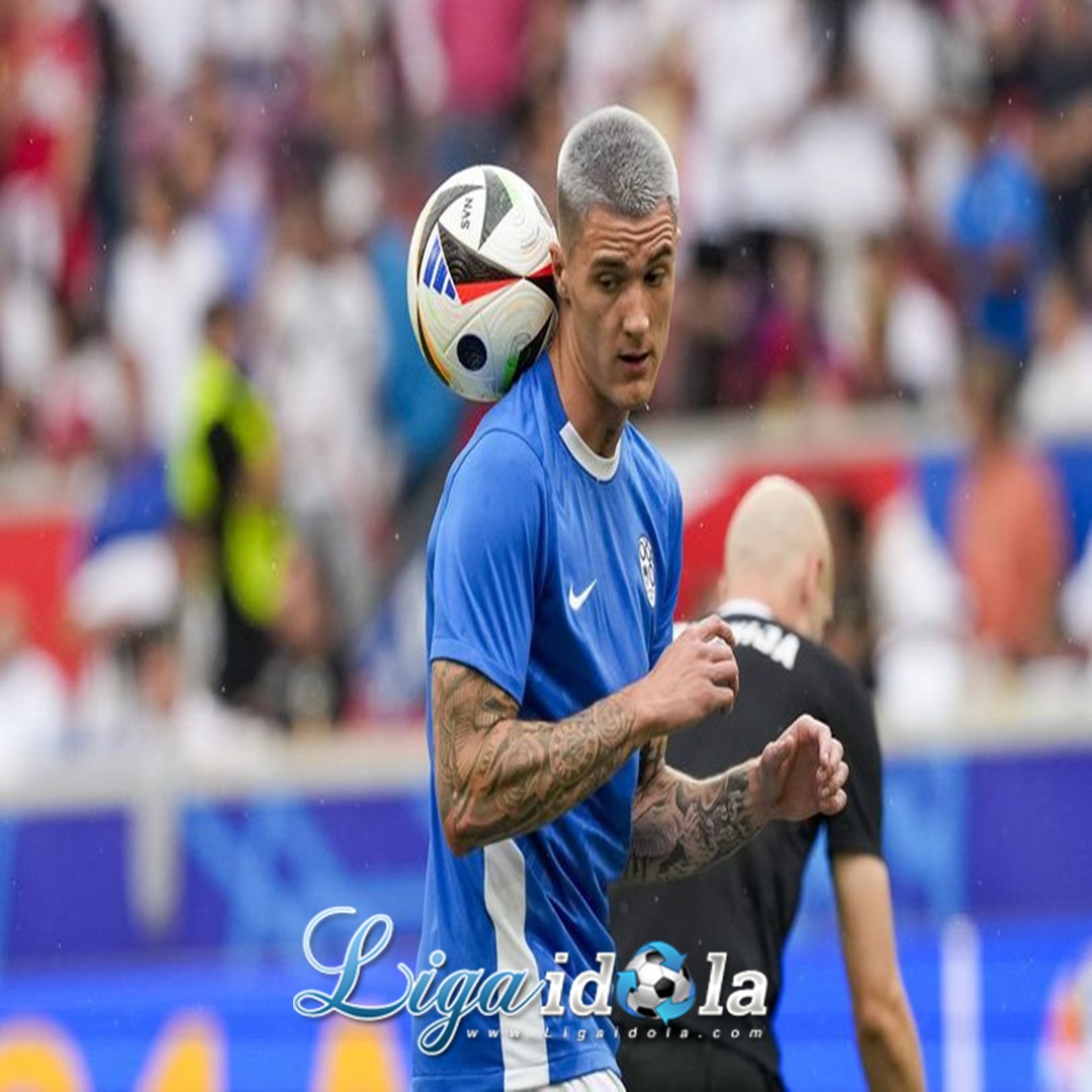 Nominal Transfer Hampir Sama, Ini Alasan Mengejutkan Benjamin Sesko Lebih Memilih MU Ketimbang Newcastle