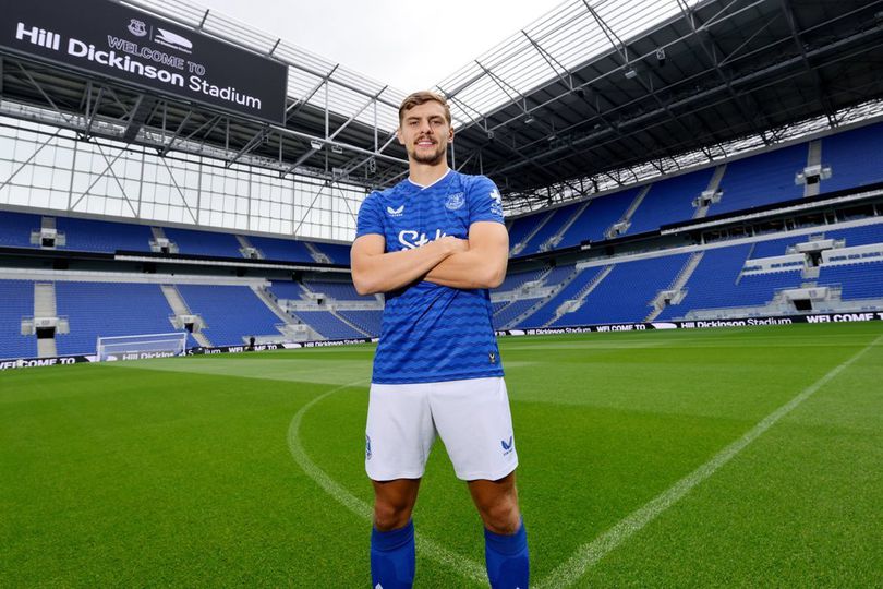 Chelsea Resmi Jual Kiernan Dewsbury-Hall ke Everton, Padahal Baru Gabung Semusim