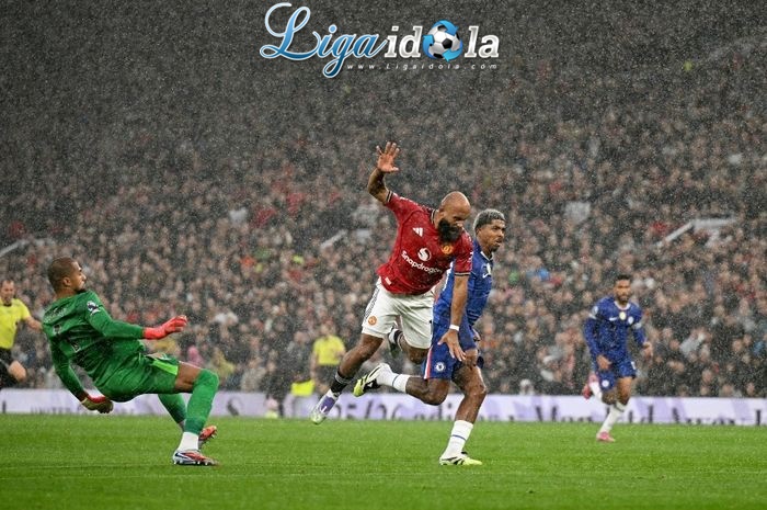 Chelsea Lebih Suka Kasari Pemain Man United daripada Bikin Gol