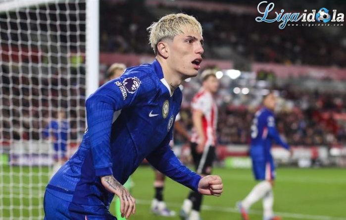 Permintaan Legenda untuk Pemain Man United: Bangkitlah dan Hajar Garnacho!