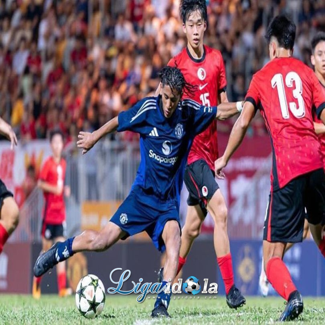 Manchester United U-18 Permalukan Liverpool dengan Skor 7-0, Wonderkid 15 Tahun JJ Gabriel Bikin Hattrick