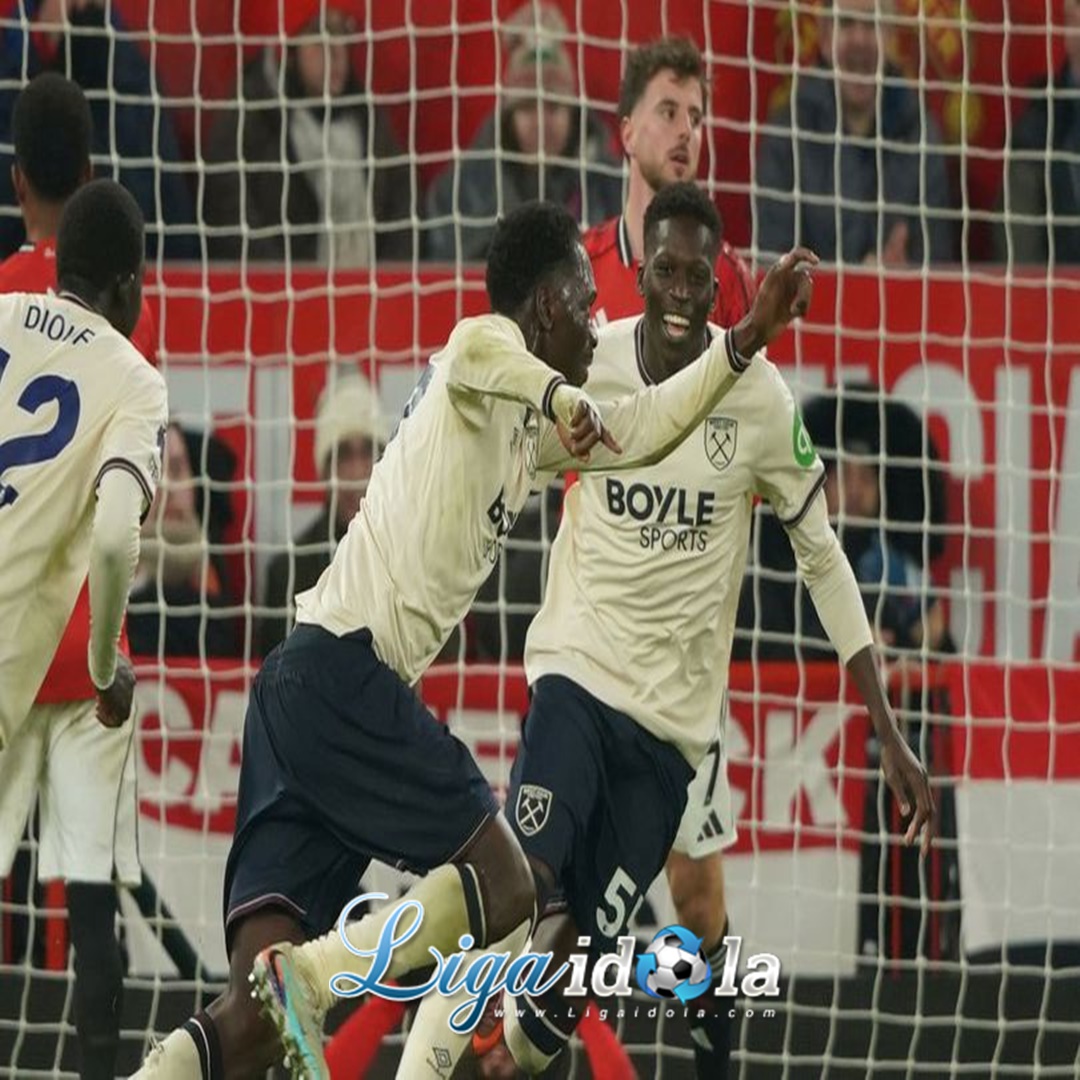 Man of the Match Man Utd vs West Ham: Soungoutou Magassa