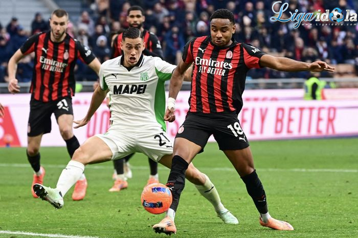Jay Idzes Bek Terbaik Sassuolo di Markas AC Milan, Sapu Bola di Mulut Gawang hingga Bikin Pulisic Terkapar